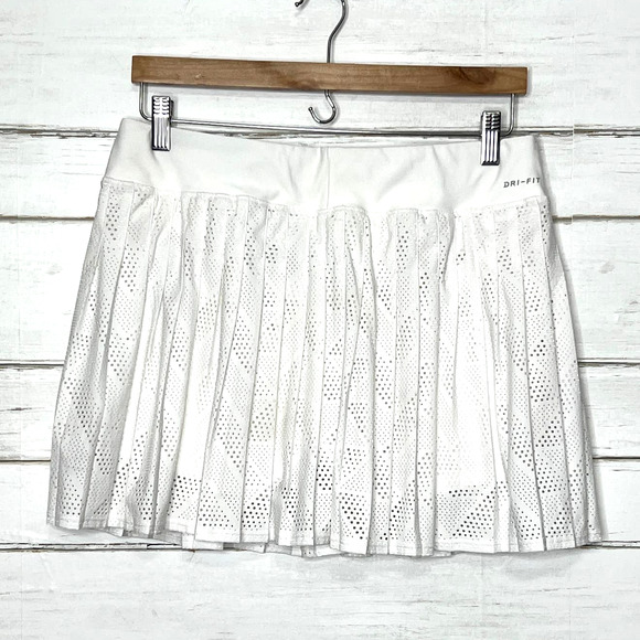 Nike White Mini Skirt - Picture 3 of 11